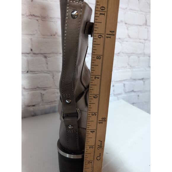 Vince Camuto Kerivini Leather Moto Boot Taupe Brown Woman's 8 EUC $149 Retail - Picture 5 of 15